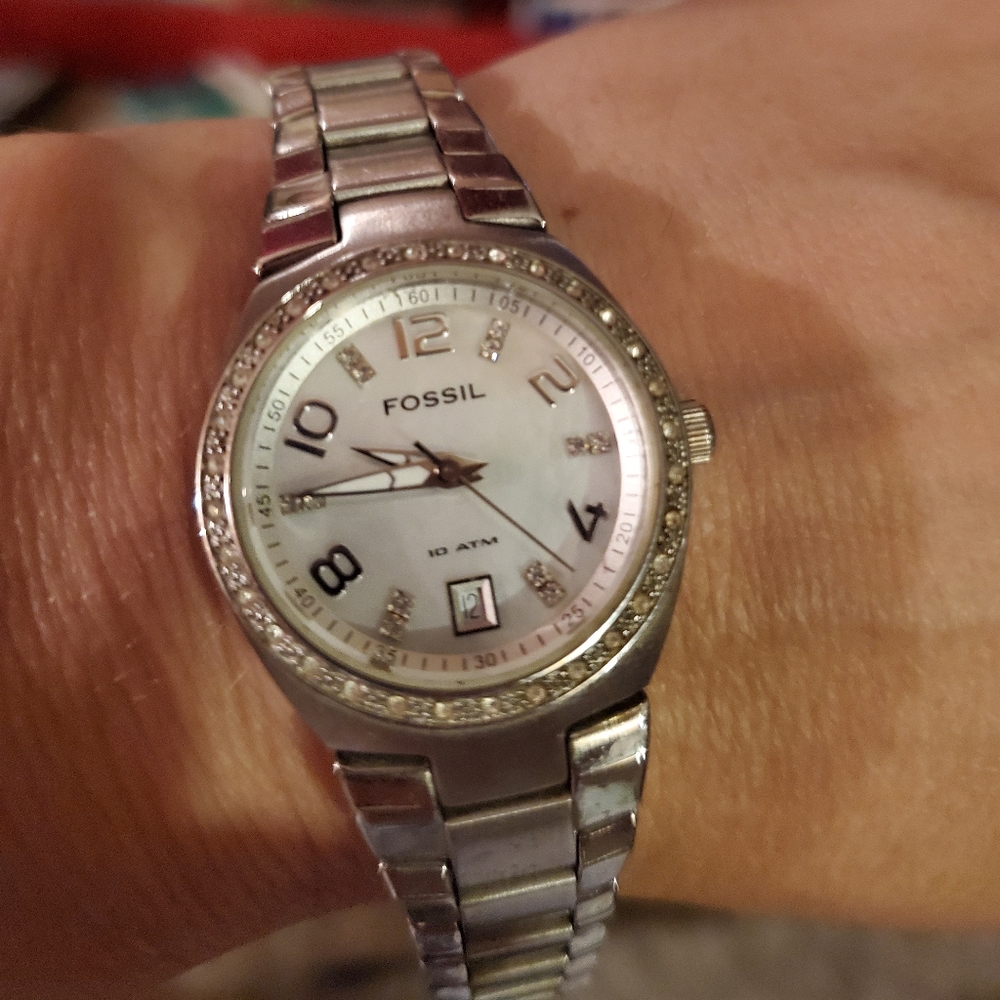 Fossil ladies